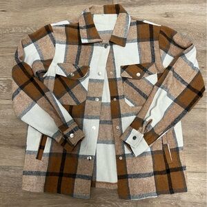 Color block plaid shacket with buttons and pockets